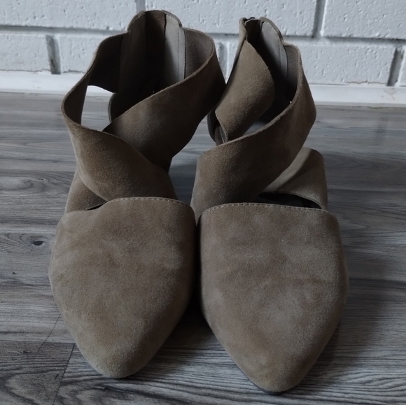 Eileen Fisher Vera Pump Women's Size 6 - Picture 3 of 6